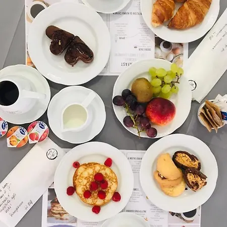 Отель Logonovo 3*