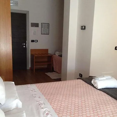 Отель Logonovo 3*