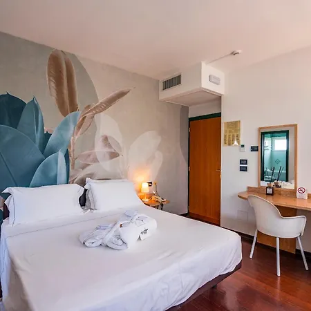 Logonovo Llido Degli Estensi