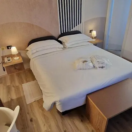 Logonovo Hotel Llido Degli Estensi