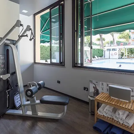 Отель Logonovo Лидо-дельи-Эстенси