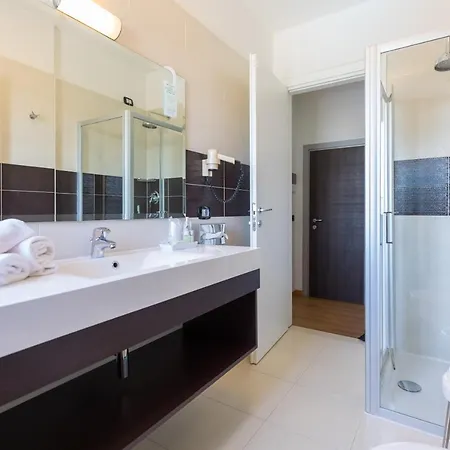 Hotel Logonovo Llido Degli Estensi