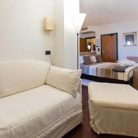 Hotel Logonovo
