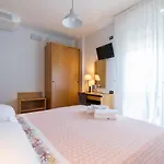 호텔 Logonovo 3*