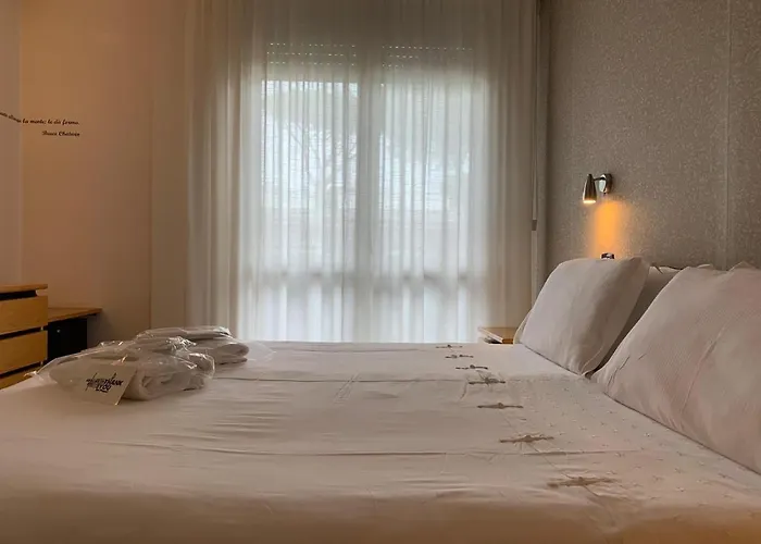 Logonovo Hotell Llido Degli Estensi