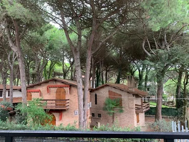 Logonovo 3* Llido Degli Estensi