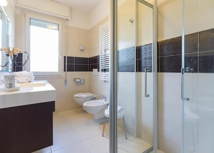 洛根诺沃酒店 3*